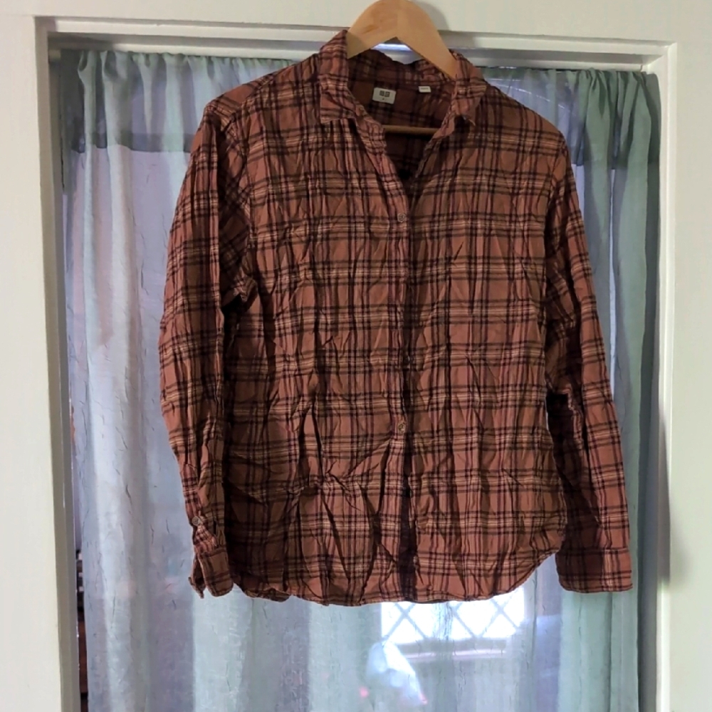 Uniqlo Mauve and Black Checkered Shirt